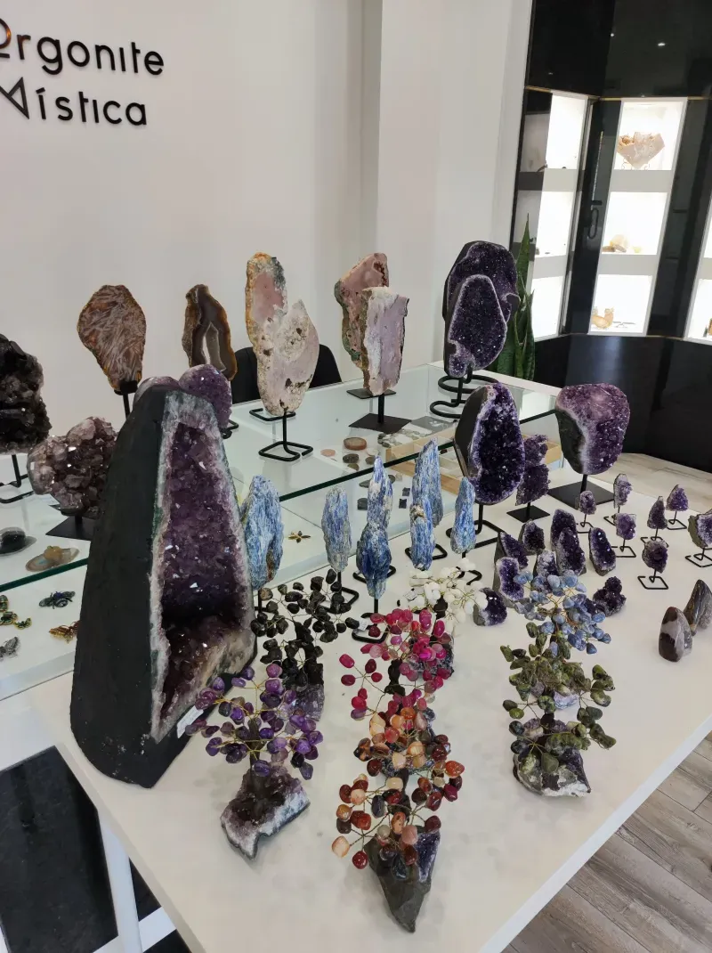 Minerais Varios, Geodo Ametista, Arvores Minerais, Cianite Azul, Amsteista Rosa