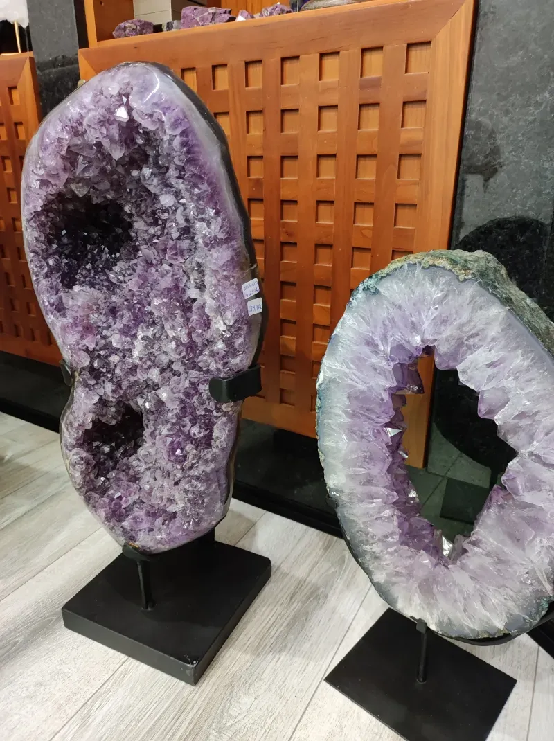 Geodo Ametista E Argola Ametista Em Suporte Metalico Portal Ametista Brasil